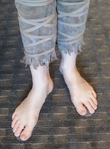 Tutorial Tuesday Invisible Shoes by And Sewing is Half the Bat